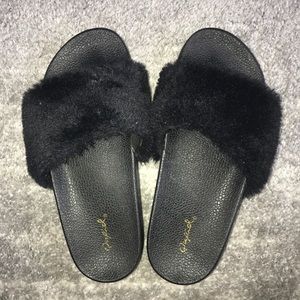 Faux Fur Slides